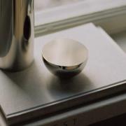 New Works Bordsspejl Aura, Ø 13 cm, stål, poleret