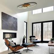 LED-loftlampe Tisha I, sort mat/træ, længde 85 cm