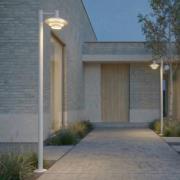 Lucande LED-udendørslampe Montaro, hvid, 220 cm, IP54