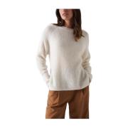 Round-neck Knitwear