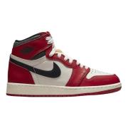 Retro High OG Chicago Lost and Found