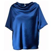 Skinnende Feminin Vandfaldsbluse