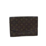 Pre-owned Canvas louis-vuitton-tasker