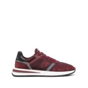 Bordeaux Suede Sneaker