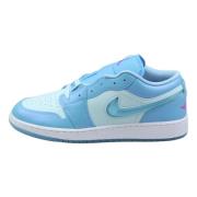 Aquarius Blue Low SE Sneaker