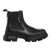 K/Ikonik Trekka Max Ankle boots