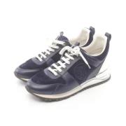 Pre-owned Laeder sneakers