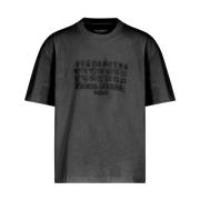 Sort T-shirt med broderet logo