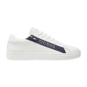 Hvide sporty syntetiske sneakers