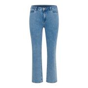 Jeans med similisten detalje