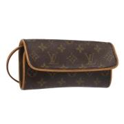 Pre-owned Canvas louis-vuitton-tasker