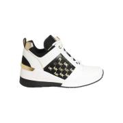 Georgie Sneakers med Metal Logo