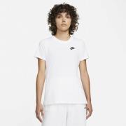 Nike Sportswear Club T Shirt L - Trænings T-shirts hos Magasin