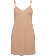 Triumph Body Makeup T Dress 02 Natkjoler Str L - hos Magasin