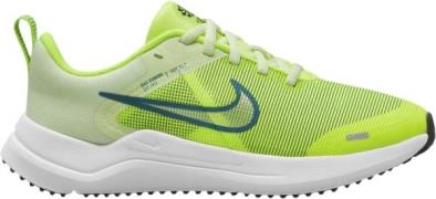 Nike Downshifter 12 Løbesko Grøn Sneakers Str 35.5 - hos Magasin