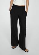 MANGO Pleated Straight Trousers Kvinde Black Bukser Med Lige Ben Str 4...