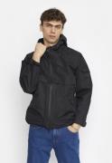 RVLT / Revolution Hooded Tech Jacket Mand Black Overgangsjakker Str L ...